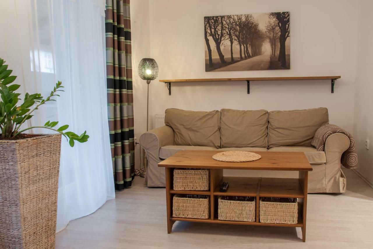 Apartamento Apartmán Železnice Exterior foto